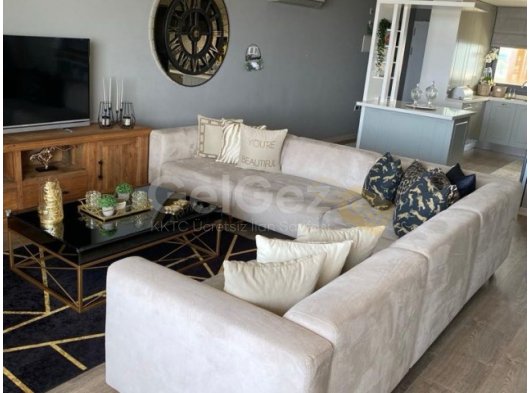 Girne merkezde satılık ortak havuzlu 3+1 daire