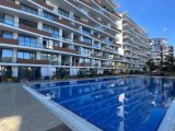 Girne merkezde satılık ortak havuzlu 3+1 daire