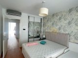 İskelenin en nezih sitesinde satılık 3+1 özel havuzlu villa .