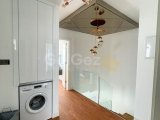 İskelenin en nezih sitesinde satılık 3+1 özel havuzlu villa .
