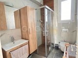 İskele boğazda site içerisinde ortak havuzlu satılık 2+1 daire.