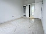 Kyrenia Alsancak'ta Dağ Manzaralı (2+1) Modern Daire