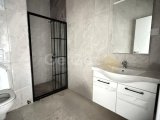 Kyrenia Alsancak'ta Dağ Manzaralı (2+1) Modern Daire