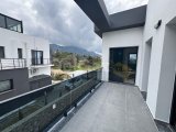 Girne Çatalköy'de Türk Koçanlı Satılık 3+1 Villa