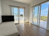 Girne Merkez'de 2+1 Daire, Şehir Manzaralı, Kapalı Otoparklı Fırsat!