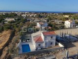 Girne Laptada Müstakil Havuzlu Villa