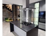 Girne Çatalköyde tasarım eşsiz bir 4+1 vila