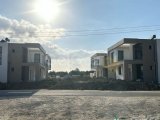 Lefkoşa demirhanda satılık 4+1 villa havuzlu