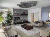 Mağusa tuzlada 5+1 satılık villa (acil satılık )