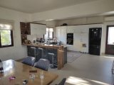 Mağusa tuzlada 5+1 satılık villa (acil satılık )