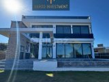 Girne esentepede satılık 3+1 havuzlu villa .. muhteşem bir tasarım .