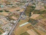 Girne /Lefkoşa Anayola 70 Metre Mesafede Arazi