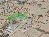 Şirinevler'de Su Kuyusu Bulunan 5586 m² Fırsat Arazi