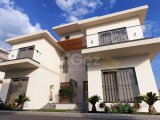 İSKELE BAHÇELER | TAKSİTLİ 4+1 DENİZ MANZARALI LÜX VİLLALAR | THE KAVALLOI VILLAS*
