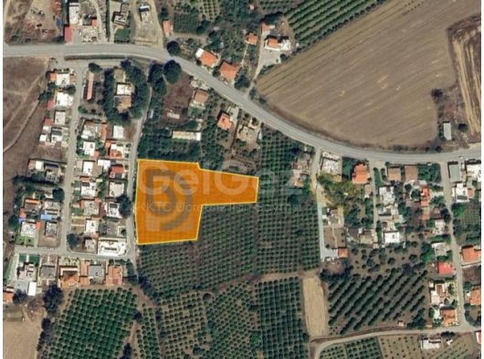 Yeşilyurt Merkezde 6789 m² Takas ve Parselasyona Açık Fırsat Arazi