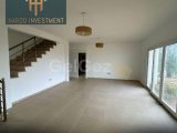 Girne çatal köyde acil satılık 5+1 villa