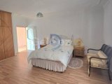 Edremit'de 1269 m² Bahçe Alanına Sahip Tam Müstakil Villa