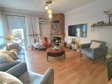 Göçmenköy Merkezinde Full Eşyalı Geniş Daire