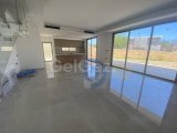 Girne Lapta Satılık 4+1 Özel Havuzlu Lüks Villa