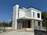 Girne Edremit bölgesinde sıfır satılık 4+1 özel havuzlu villa