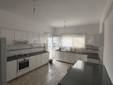 Girne Merkezde 3+1 Kiralık Daire