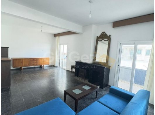 Girne Merkezde 3+1 Kiralık Daire