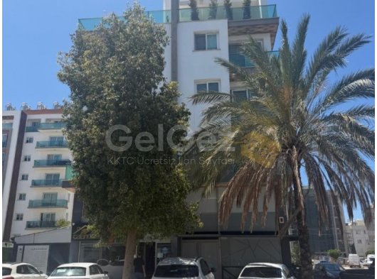 Fırsat!!! Girne Merkezde 170m2 İki Katlı Dükkan