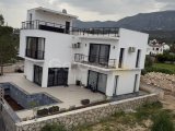 Hasan Uzun Petrolün yakınıda Satılık Manzaralı havuzlu villa
