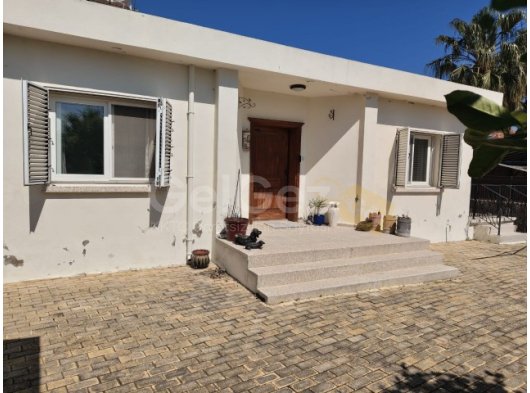 Özel havuzlu full eşyalı 3 yatak odalı müstakil villa Koçan hazır banka kredisine uygundur