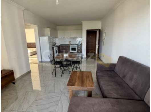 GAZİMAĞUSA MERKEZ SATILIK 2+1 EŞYALI DAİRE