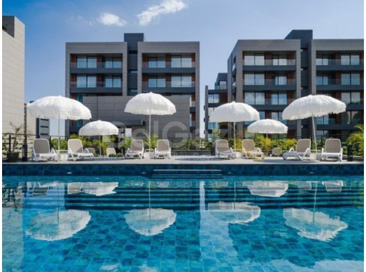 Fırsat!!! Plam Beach Hotel Yakını Deniz ve Kapalı Maraş Manzaralı Satılık Rezidans