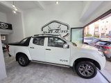 ISUZU DMAX BLADE OTOMATIK