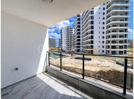 £42.000 | Caesar Resort’ta Havuz Manzaralı Stüdyo – Vergiler Ödenmiş