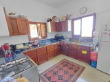 Karmi'de Satılık 2 Yatak Odalı Geleneksel Kır Evi - Kiralama Hakkı