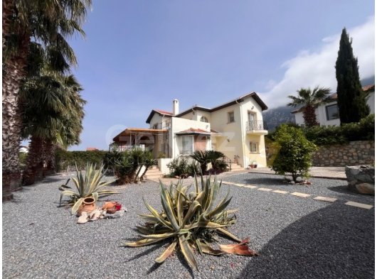 Satılık Villa-Lapta, Girne