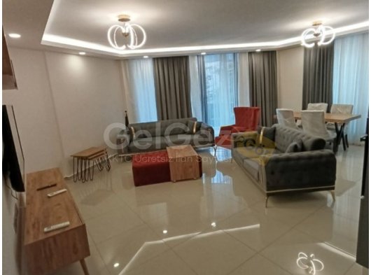 Girne Merkez'de Site İçinde Yüksek Kira Getirili Satılık 2+1 Daire