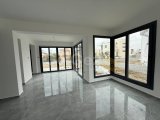 Villa 3+1 Merit Karsisi 3 Banyolu Deniz Manzaralı