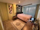 GİRNE MERKEZ’DE SİTE İÇERİSİNDE SATILIK 2+1 DAİRE
