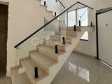 SÜPER LÜKS ÇATI TERASLI 2+1, HAVUZ MANZARALI VİLLA! 66.000 £ PEŞİNAT, AYLIK 2.560 £ TAKSİT BOĞAZ, İSKELE