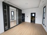 KIBRIS GİRNE ÇATALKÖY BÖLGESİNDE EŞDEĞER KOÇANLI SATILIK LÜKS VİLLA