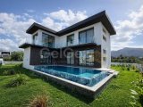 KIBRIS GİRNE ÇATALKÖY BÖLGESİNDE EŞDEĞER KOÇANLI SATILIK LÜKS VİLLA