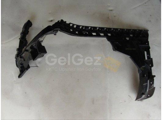 W213 E SERISI 2016+ AMG IÇIN UYUMLU ARKA TAMPON IÇ BRAKETI - 2138850263