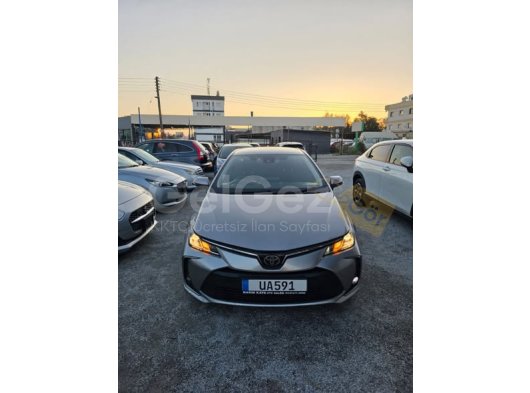 2021 TOYOTO COROLLA