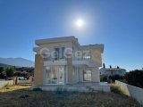KIBRIS GİRNE YEŞİLTEPE'DE HEMEN TAŞINMAYA HAZIR SATILIK 3 1 VİLLA ..P PEŞİNATLA ANAHTAR TESLİM, KALANI İÇİN 5 YIL FAİZSİZ ELDEN ÖDEME İMKANI!!