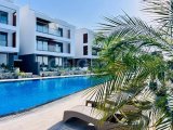 Girne'nin Alsancak bölgesinde konforlu site içerisinde satılık 2+1 daire!