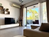 Girne'nin Alsancak bölgesinde havuzlu sitede satılık 2+1 daire!