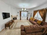Girne Alsancak Meritlere Yakın Satılık 3+1 Havuzlu Villa / 830m2 Arsa