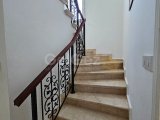 Girne Alsancak Meritlere Yakın Satılık 3+1 Havuzlu Villa / 830m2 Arsa