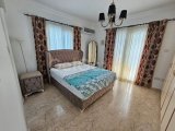 Girne Alsancak Meritlere Yakın Satılık 3+1 Havuzlu Villa / 830m2 Arsa