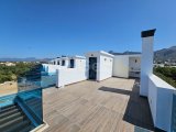 Girne Çatalköy'de Denize Yürüme Mesafesi 2+1 120m2 Townhouse'ler